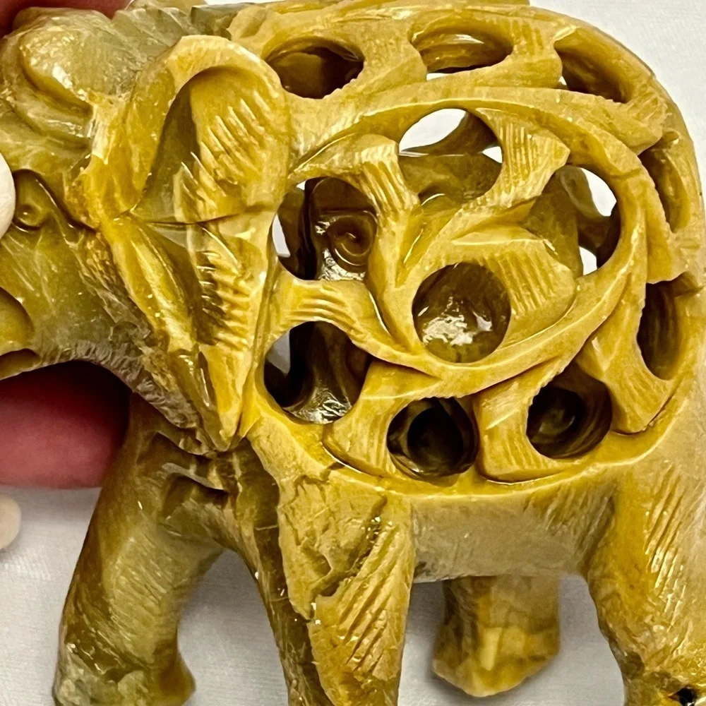 Hand Carved Soapstone Mother Elephant With Baby Calf Inside, Vintage, VGUC